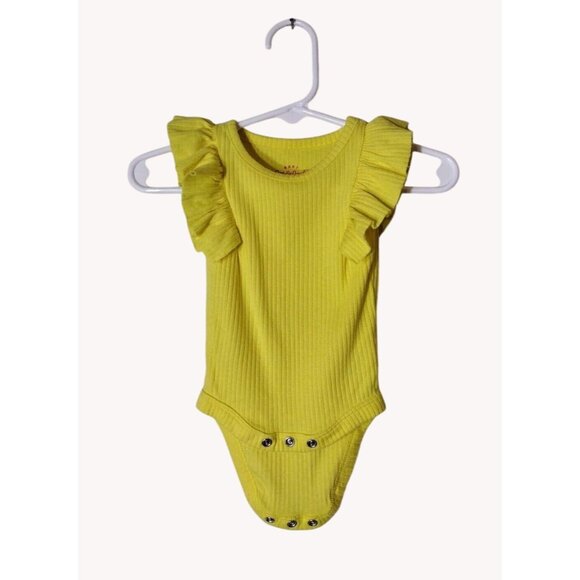Cat & Jack Other - Cat Jack Baby One Piece Newborn Yellow Ruffle